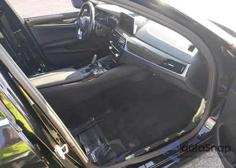 2018 BMW 530I z USA, uszkodzony, nr VIN WBAJA5C53JG898301